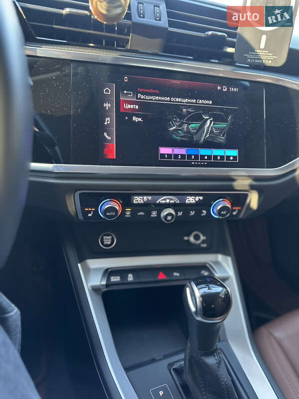 Внедорожник / Кроссовер Audi Q3 2021 в Чернигове