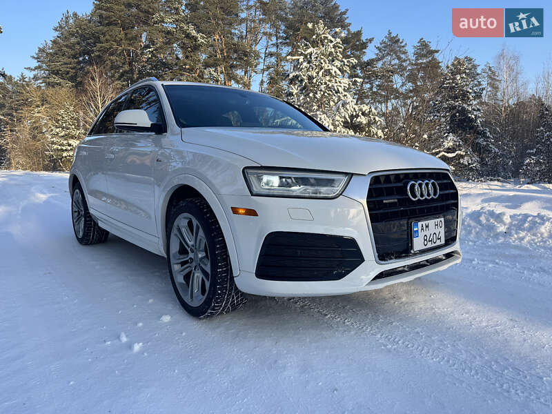 Внедорожник / Кроссовер Audi Q3 2016 в Житомире