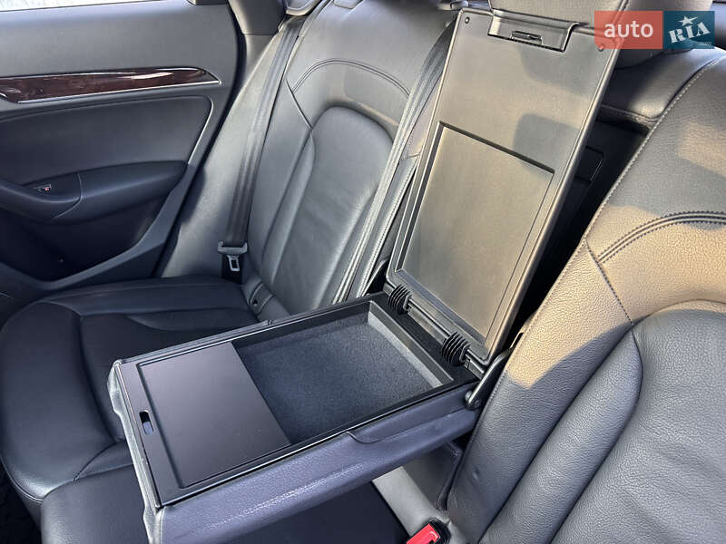 Внедорожник / Кроссовер Audi Q3 2016 в Житомире