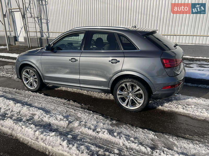 Внедорожник / Кроссовер Audi Q3 2015 в Виноградове