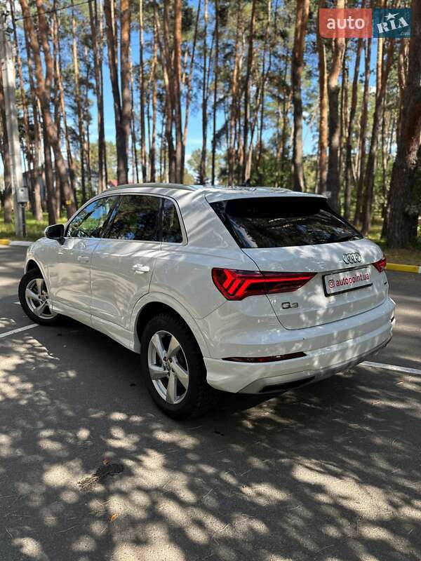 Внедорожник / Кроссовер Audi Q3 2019 в Белогородке