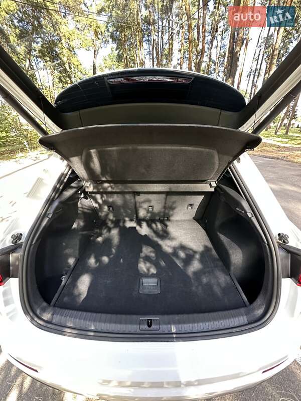 Внедорожник / Кроссовер Audi Q3 2019 в Белогородке