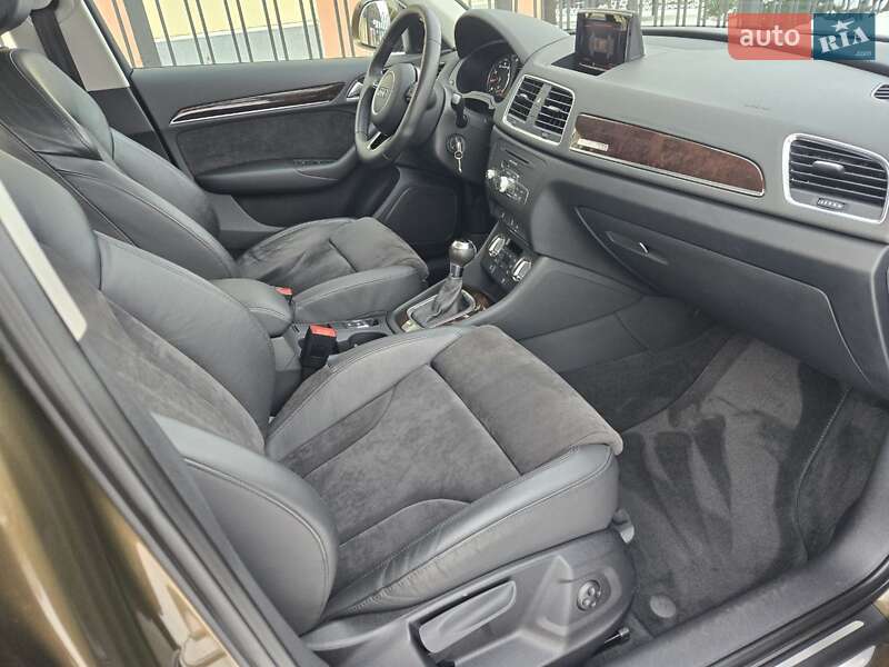 Внедорожник / Кроссовер Audi Q3 2012 в Каменском фото 19 Внедорожник / Кроссовер Audi Q3 2012 в Каменском