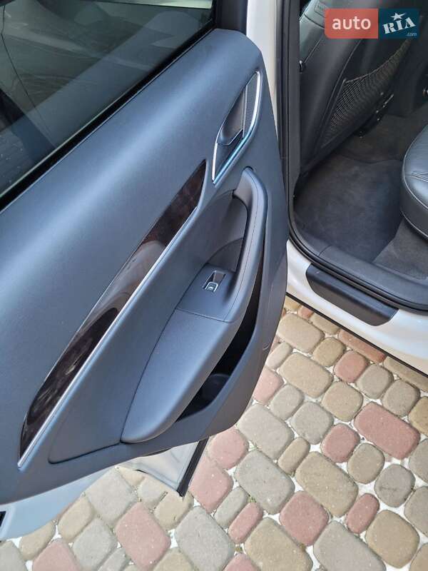 Внедорожник / Кроссовер Audi Q3 2015 в Ровно фото 9 Внедорожник / Кроссовер Audi Q3 2015 в Ровно