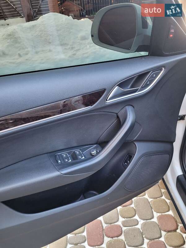 Внедорожник / Кроссовер Audi Q3 2015 в Ровно фото 14 Внедорожник / Кроссовер Audi Q3 2015 в Ровно