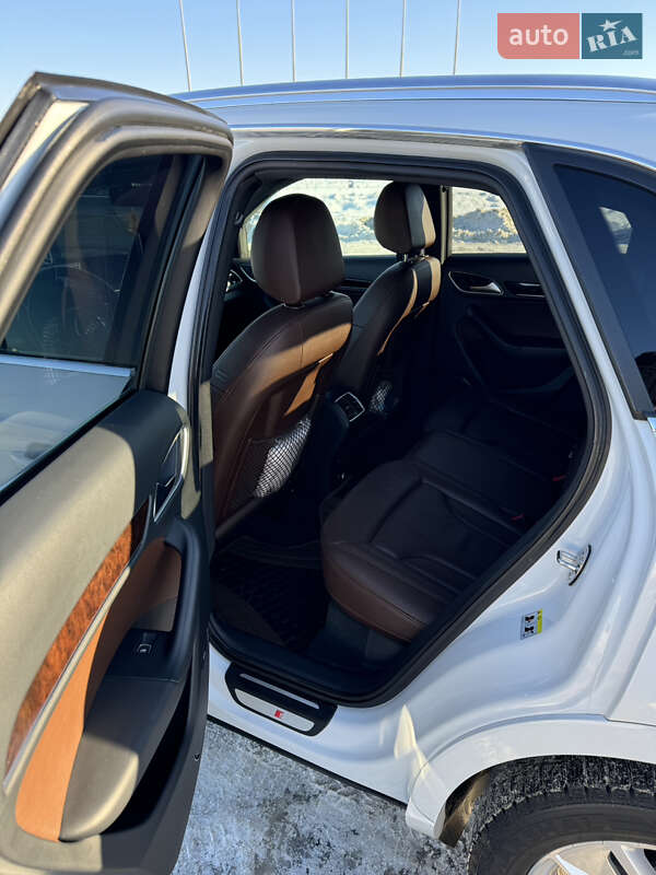 Внедорожник / Кроссовер Audi Q3 2018 в Львове