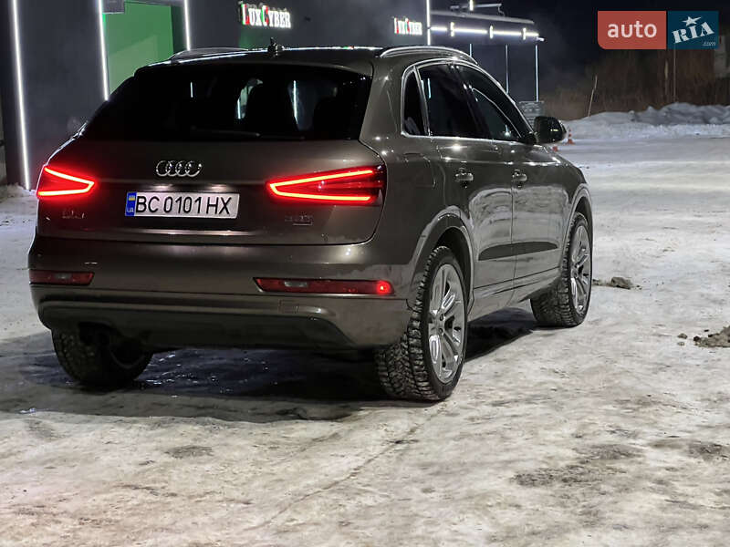 Внедорожник / Кроссовер Audi Q3 2014 в Львове