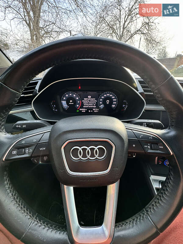 Внедорожник / Кроссовер Audi Q3 2019 в Лубнах