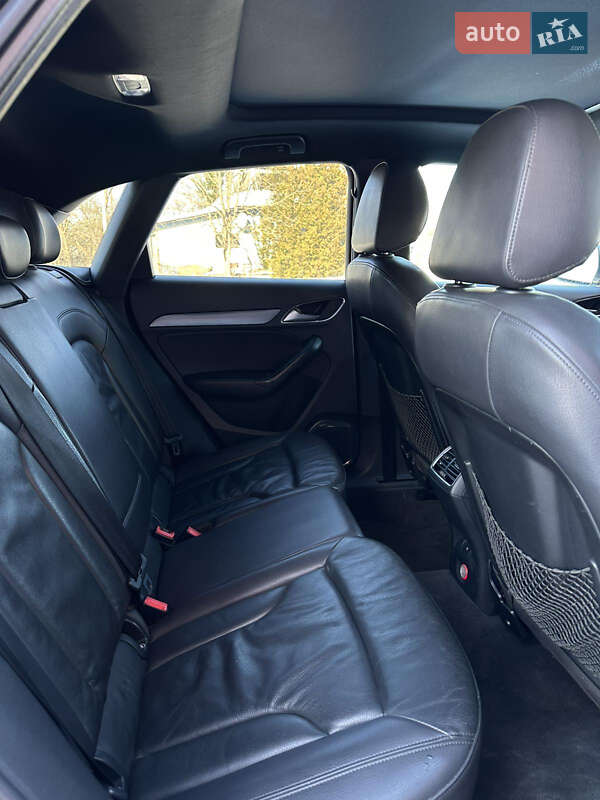 Внедорожник / Кроссовер Audi Q3 2016 в Трускавце