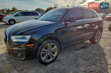 Внедорожник / Кроссовер Audi Q3 2015 в Тернополе