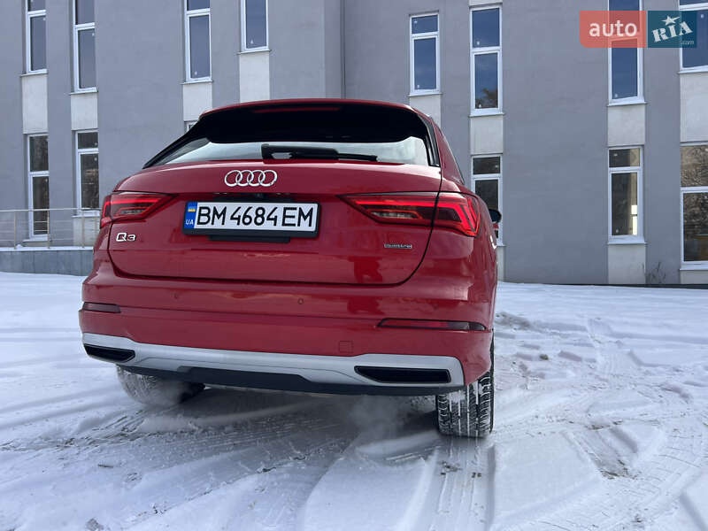 Внедорожник / Кроссовер Audi Q3 2019 в Сумах