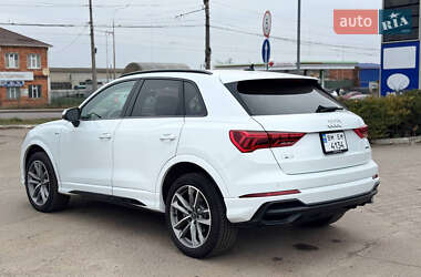 Внедорожник / Кроссовер Audi Q3 2024 в Киеве