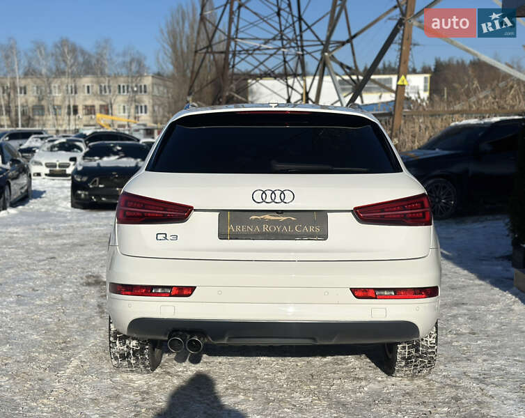 Позашляховик / Кросовер Audi Q3 2015 в Харкові