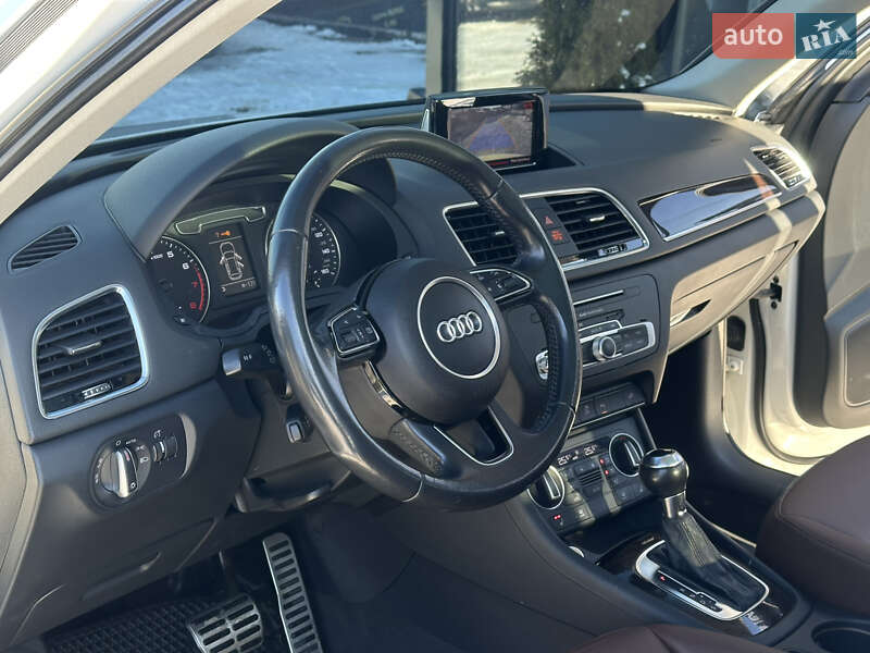 Позашляховик / Кросовер Audi Q3 2015 в Харкові