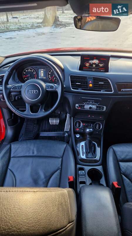 Внедорожник / Кроссовер Audi Q3 2016 в Николаеве