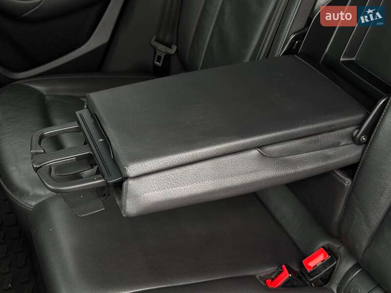 Внедорожник / Кроссовер Audi Q3 2016 в Ровно фото 44 Внедорожник / Кроссовер Audi Q3 2016 в Ровно