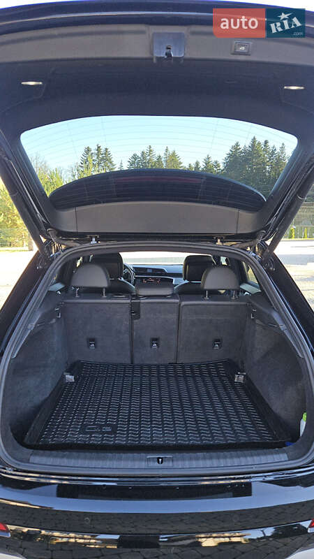 Позашляховик / Кросовер Audi Q3 2022 в Старому Самборі