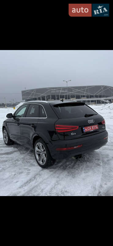 Позашляховик / Кросовер Audi Q3 2015 в Львові