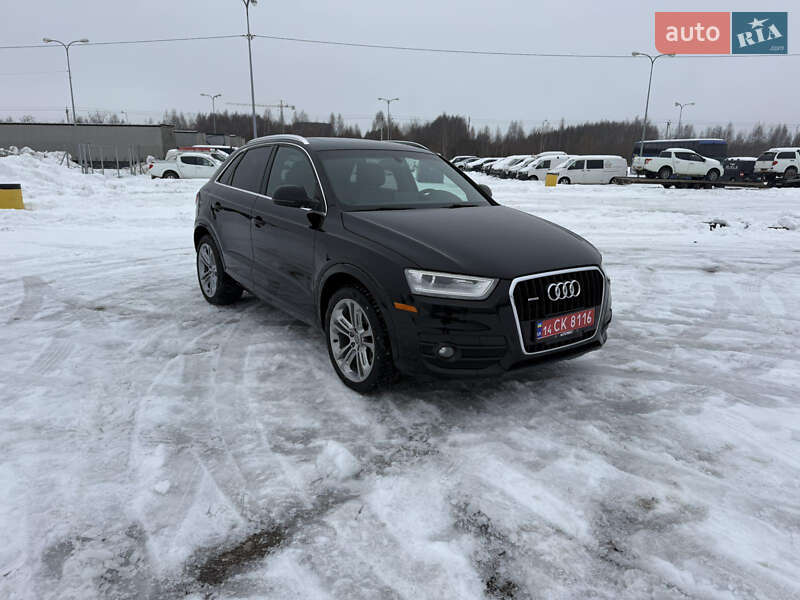Позашляховик / Кросовер Audi Q3 2015 в Львові