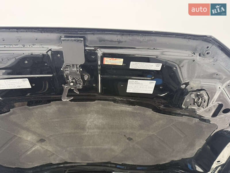 Позашляховик / Кросовер Audi Q3 2015 в Львові