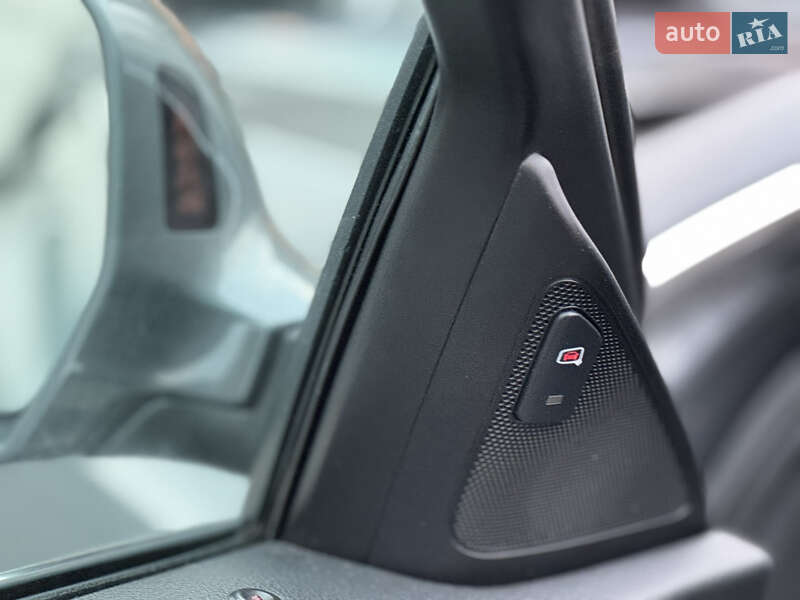 Позашляховик / Кросовер Audi Q3 2016 в Львові фото 24 Позашляховик / Кросовер Audi Q3 2016 в Львові