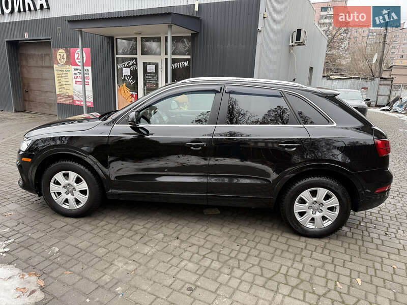 Позашляховик / Кросовер Audi Q3 2016 в Запоріжжі
