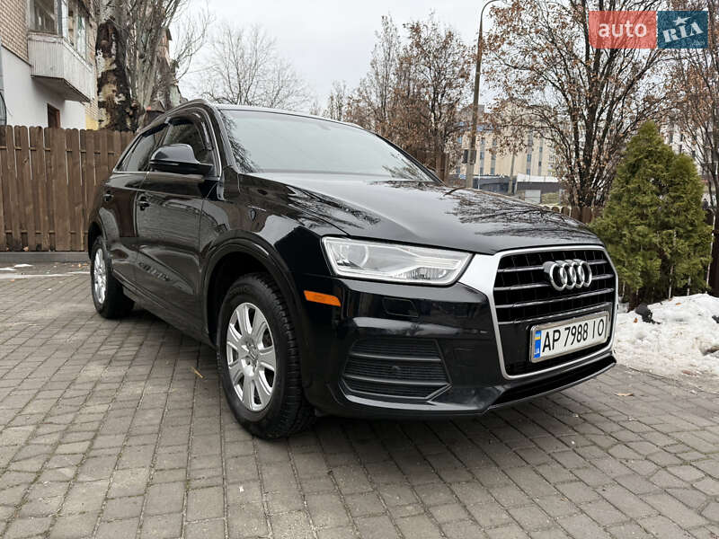 Позашляховик / Кросовер Audi Q3 2016 в Запоріжжі