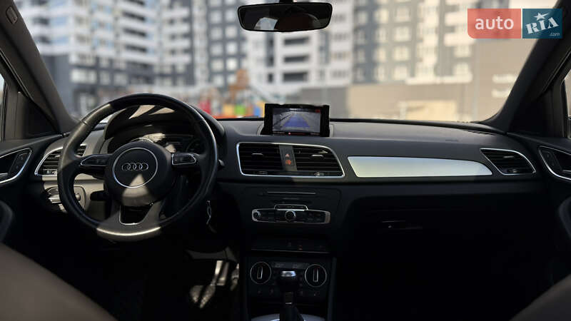 Позашляховик / Кросовер Audi Q3 2017 в Одесі