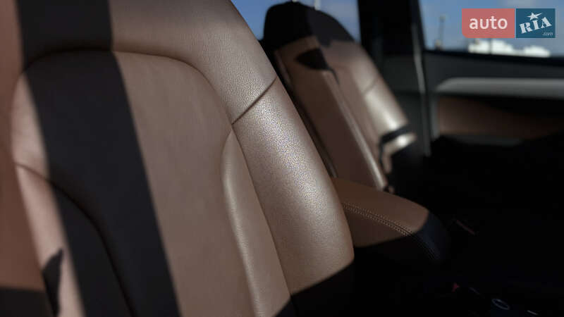 Позашляховик / Кросовер Audi Q3 2017 в Одесі