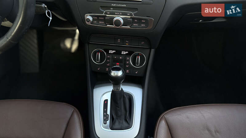 Позашляховик / Кросовер Audi Q3 2017 в Одесі