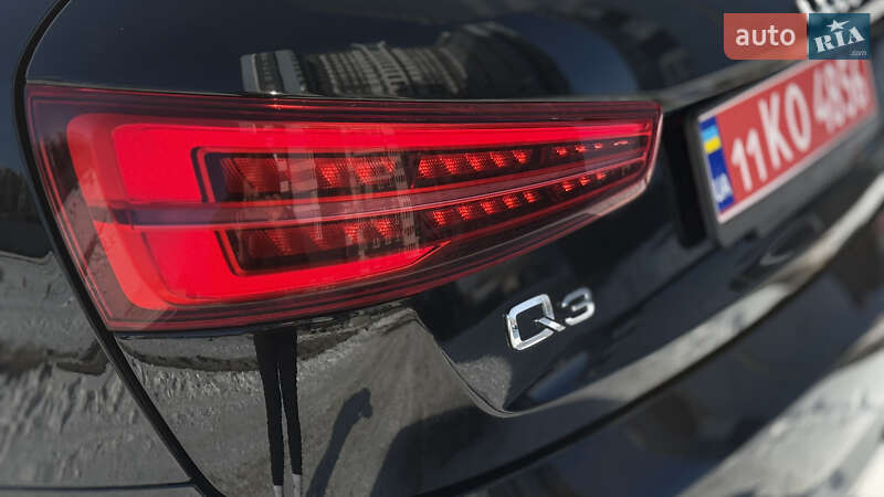 Позашляховик / Кросовер Audi Q3 2017 в Одесі