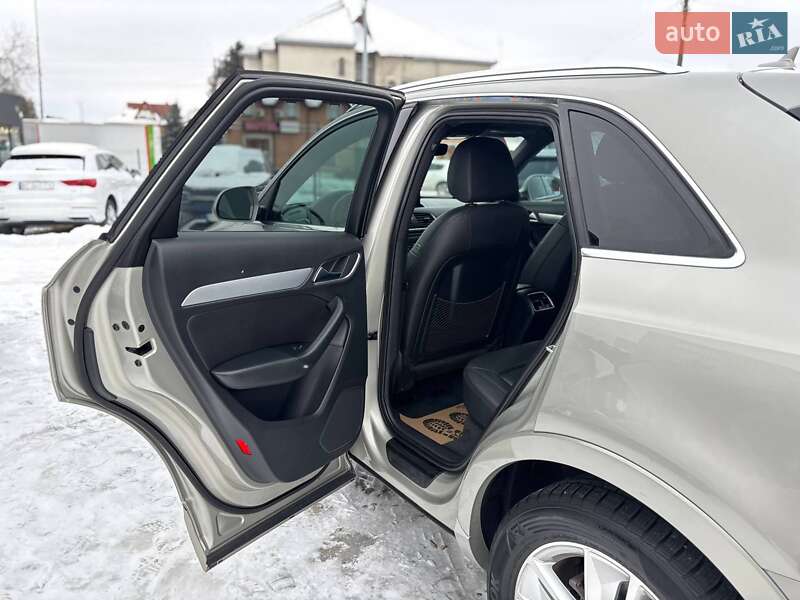 Внедорожник / Кроссовер Audi Q3 2016 в Стрые