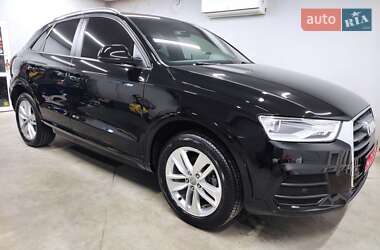 Внедорожник / Кроссовер Audi Q3 2016 в Львове