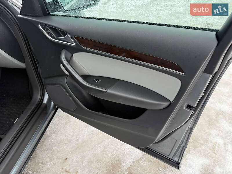 Внедорожник / Кроссовер Audi Q3 2016 в Стрые