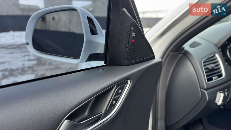 Позашляховик / Кросовер Audi Q3 2016 в Дубні фото 51 Позашляховик / Кросовер Audi Q3 2016 в Дубні