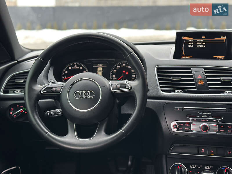 Позашляховик / Кросовер Audi Q3 2016 в Дубні