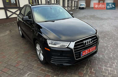 Позашляховик / Кросовер Audi Q3 2017 в Рівному