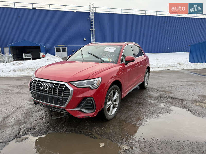 Позашляховик / Кросовер Audi Q3 2020 в Львові