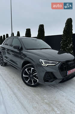 Позашляховик / Кросовер Audi Q3 2024 в Тернополі
