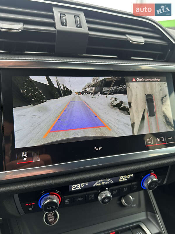 Позашляховик / Кросовер Audi Q3 2024 в Тернополі