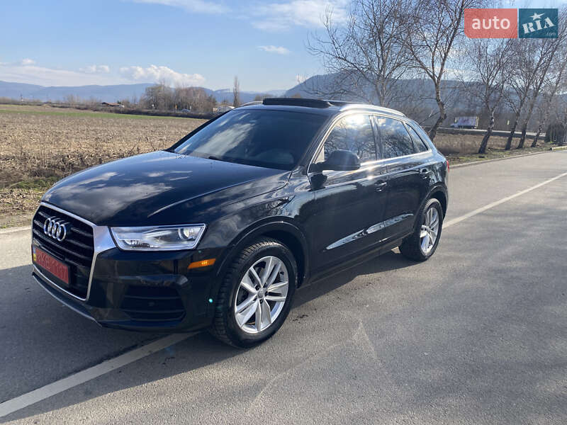 Позашляховик / Кросовер Audi Q3 2016 в Хусті