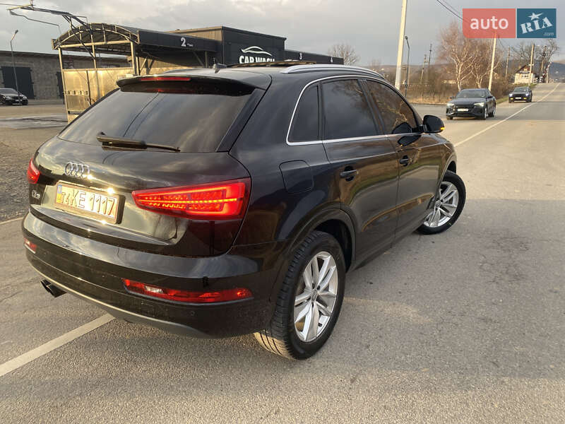 Позашляховик / Кросовер Audi Q3 2016 в Хусті
