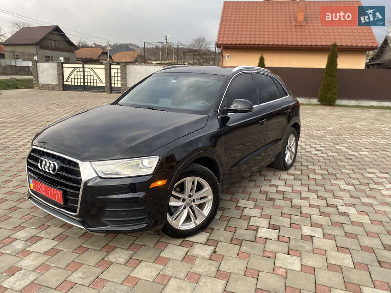 Позашляховик / Кросовер Audi Q3 2016 в Хусті