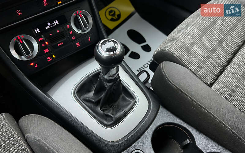 Внедорожник / Кроссовер Audi Q3 2012 в Львове фото 17 Внедорожник / Кроссовер Audi Q3 2012 в Львове