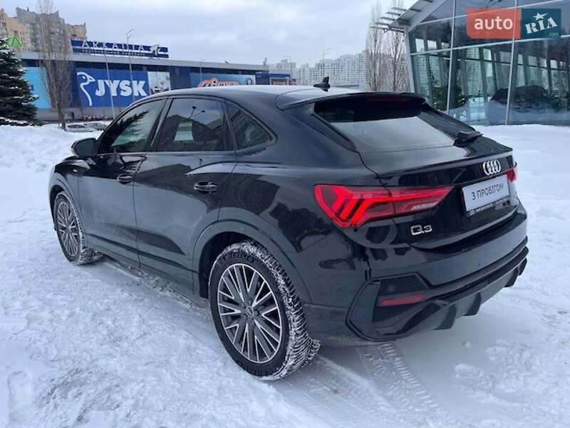 Внедорожник / Кроссовер Audi Q3 2025 в Киеве фото 20 Внедорожник / Кроссовер Audi Q3 2025 в Киеве