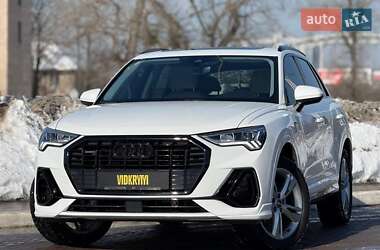 Позашляховик / Кросовер Audi Q3 2020 в Києві