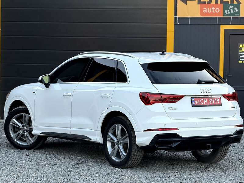 Внедорожник / Кроссовер Audi Q3 2020 в Львове