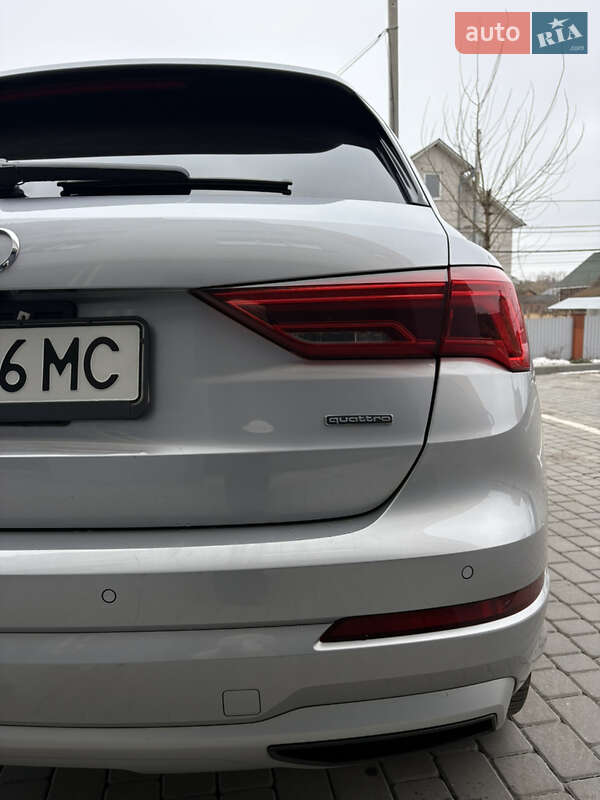 Внедорожник / Кроссовер Audi Q3 2021 в Виннице фото 18 Внедорожник / Кроссовер Audi Q3 2021 в Виннице