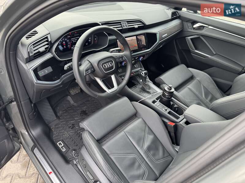 Позашляховик / Кросовер Audi Q3 2024 в Києві фото 32 Позашляховик / Кросовер Audi Q3 2024 в Києві