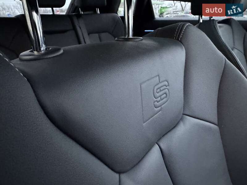 Позашляховик / Кросовер Audi Q3 2024 в Києві фото 2 Позашляховик / Кросовер Audi Q3 2024 в Києві